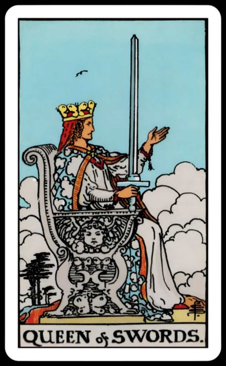 Kılıç Kraliçesi tarot kartı