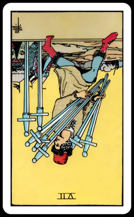 Kılıç Yedilisi ters tarot kartı