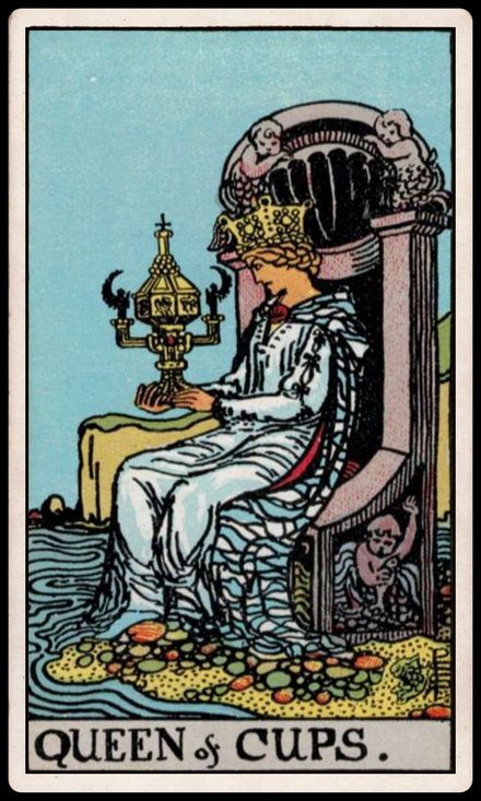 Kupa Kraliçesi tarot kartı